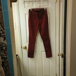 OLD NAVY ROCKSTAR JEANS **BRAND NEW** *NEVER WORN*